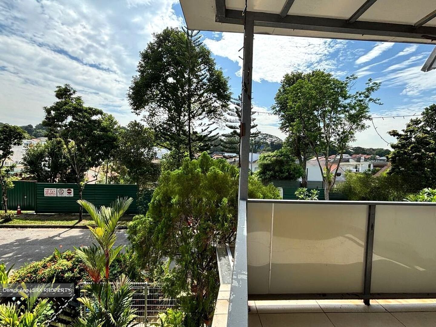 Mount Sinai (D10), Terrace #456399021